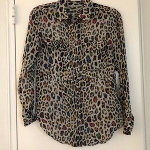 100% silk cheetah print top in XS by Equipment